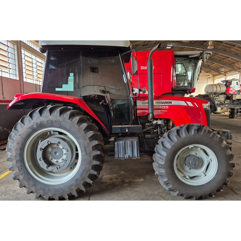 Trator Massey Ferguson 4409 - Foto 2