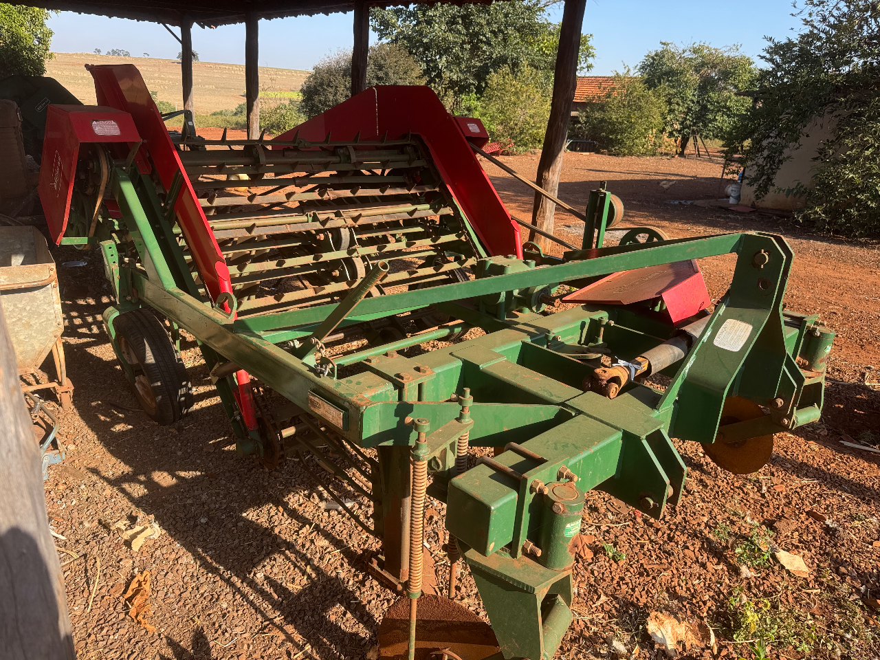 Arrancador de amendoim  Ano 2021 semi novo  Único dono proto para trabalhar oportunidade de negócios valor 55 mil - Foto 2