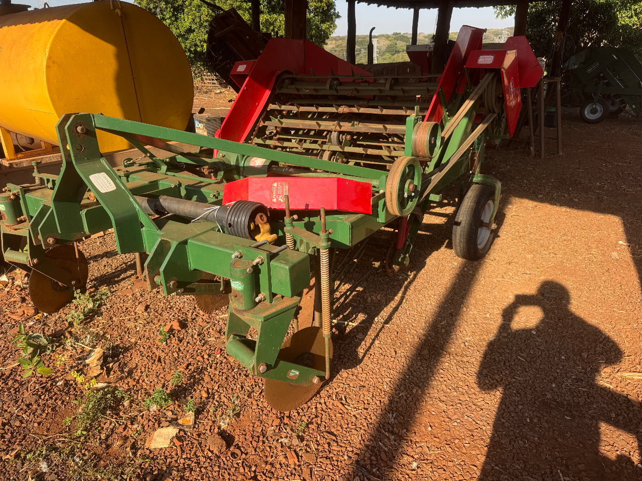 Arrancador de amendoim  Ano 2021 semi novo  Único dono proto para trabalhar oportunidade de negócios valor 55 mil - Foto 4