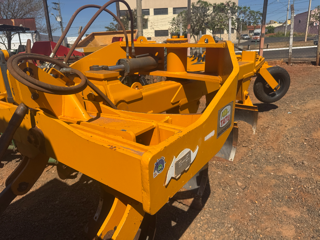 Arado AAR2 ano 2022  Com 4 paz semi novo  Único dono proto para trabalhar  Oportunidade de negócios  Valor 55 mil - Foto 2