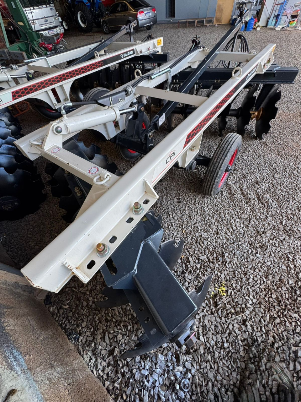 Grade aradora intermediária  Com 14/28/270 ano 2025  Modelo crl 14/28 nova sem uso Baldan valor 50 mil - Foto 3