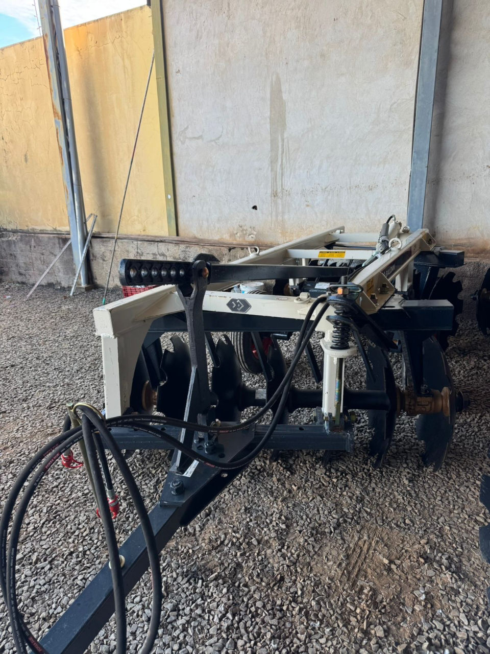 Grade aradora intermediária  Com 14/28/270 ano 2025  Modelo crl 14/28 nova sem uso Baldan valor 50 mil - Foto 4