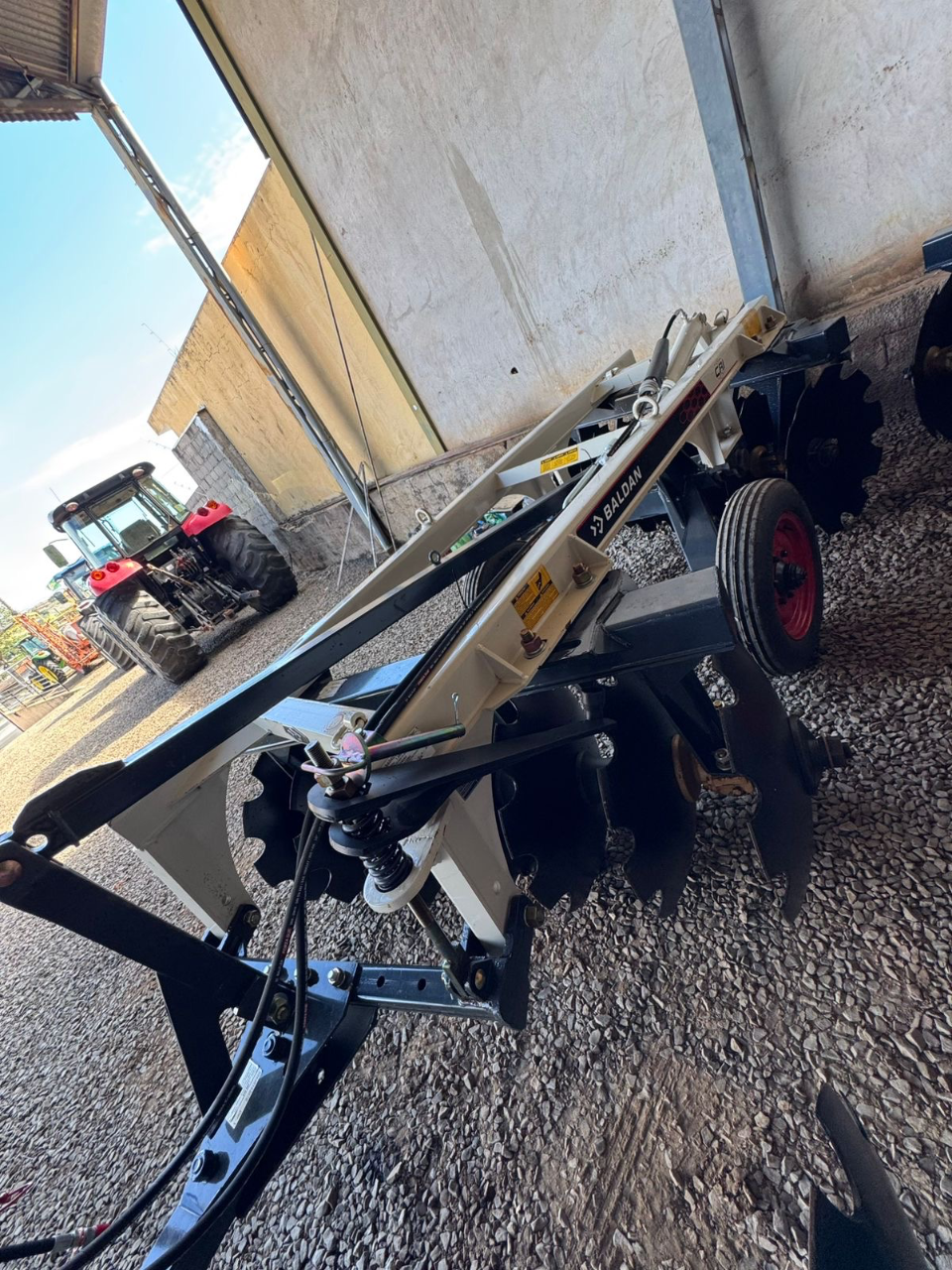 Grade aradora intermediária  Com 14/28/270 ano 2025  Modelo crl 14/28 nova sem uso Baldan valor 50 mil - Foto 6