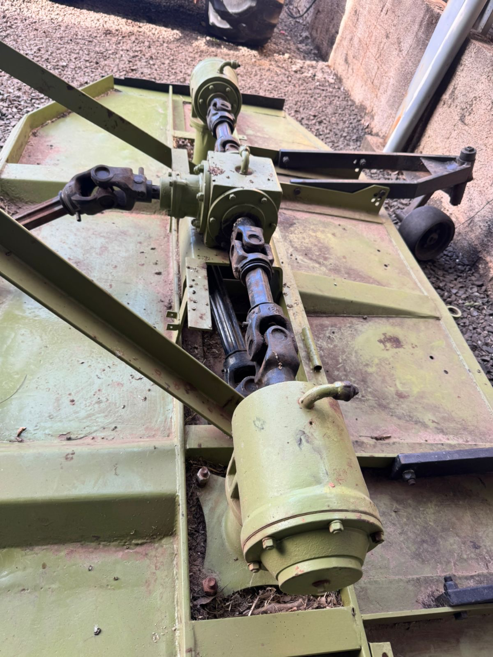 Roçadeira kamaq ano 2013 Com 3 mrs de largura  Revisado único dono  Pronto para trabalhar  Oportunidade de negócios  Valor 32 mil - Foto 3