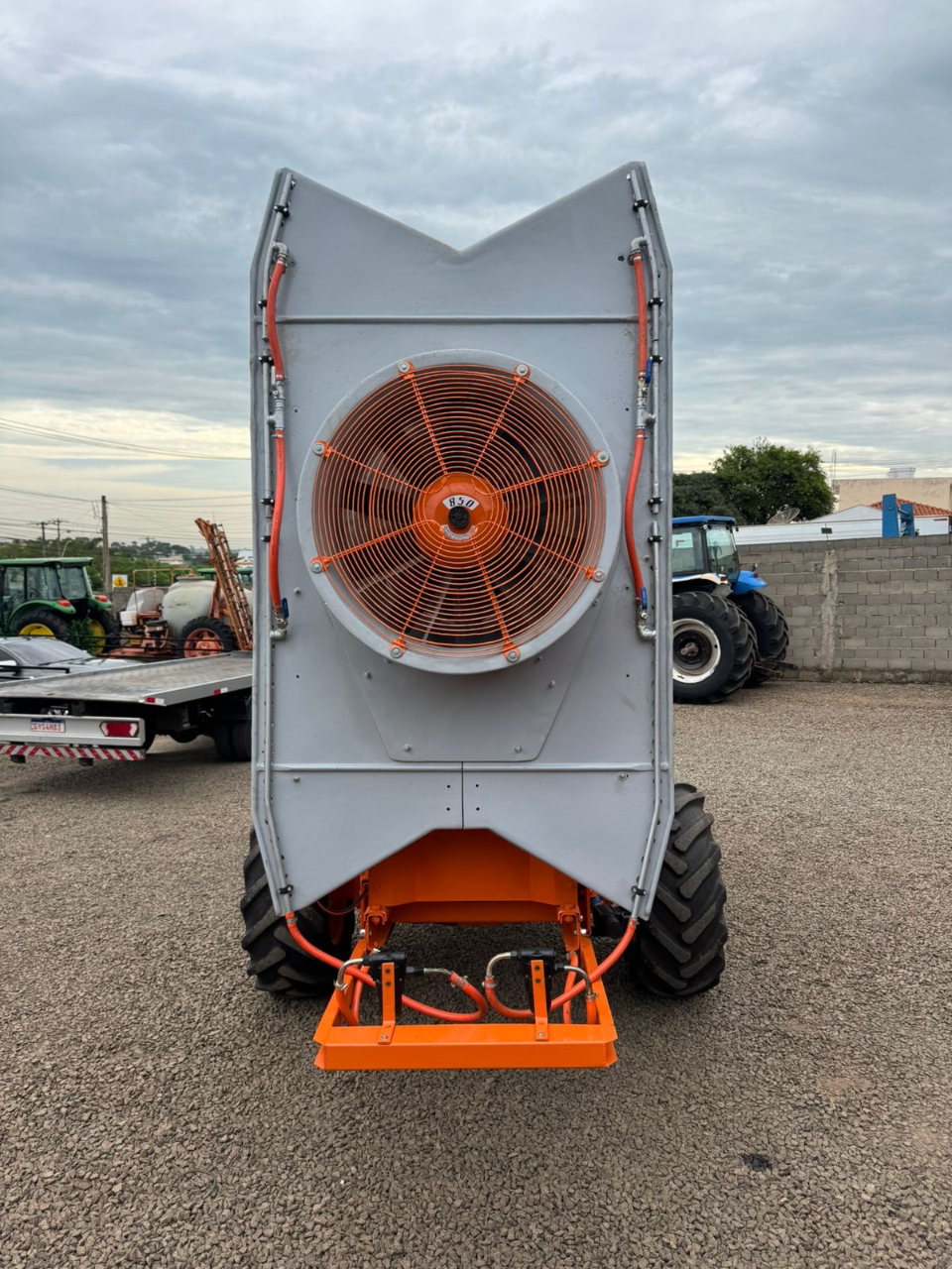 Arbus 4 mil lts jacto Ano 2013  Valor 100 mil - Foto 7