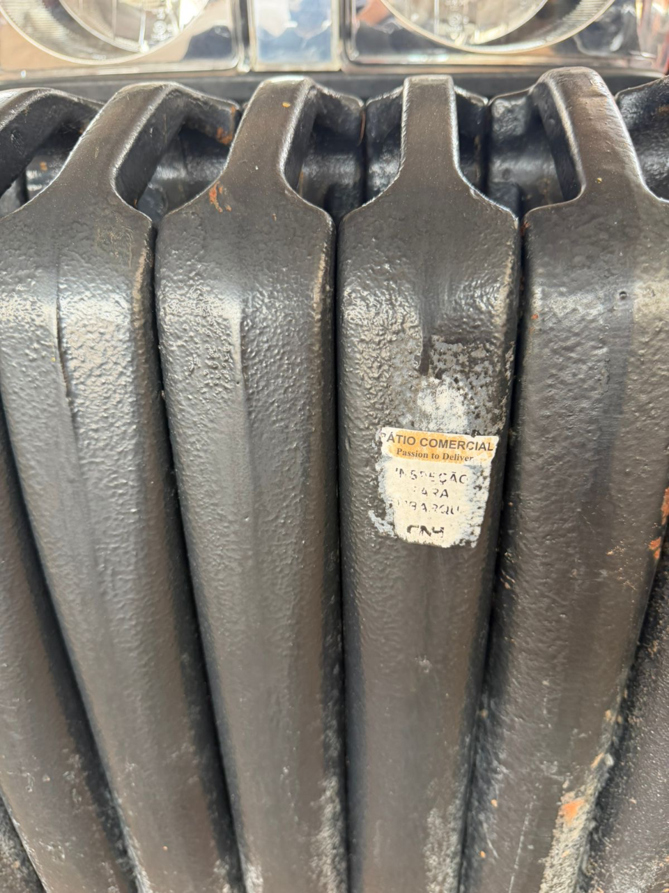 Trator case 90 farmall ano 2024 Com gabini original  Com redutor  Semi novo único dono  Pronto para trabalhar  Oportunidade de negócios  Valor 235 mil - Foto 9